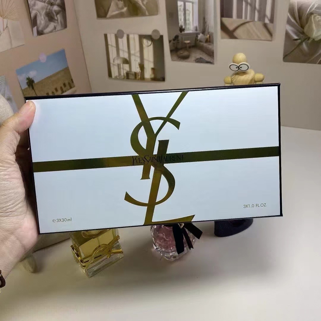 Saint Laurent perfume